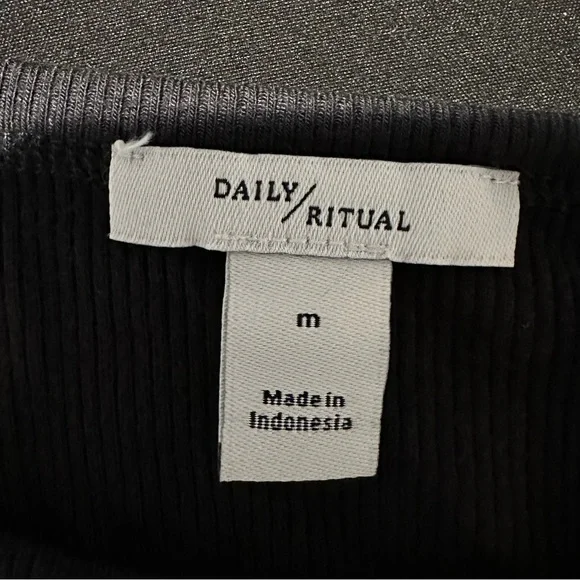 Daily Ritual - Ribbed Tank Top - Picture 6 of 9